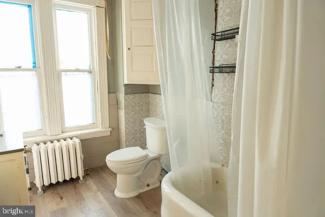 $209,900 | 209 South Maple Avenue, Martinsburg, WV 25401