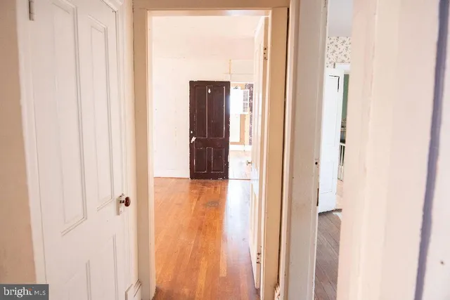 $209,900 | 209 South Maple Avenue, Martinsburg, WV 25401