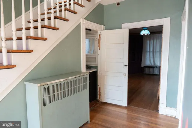 $209,900 | 209 South Maple Avenue, Martinsburg, WV 25401