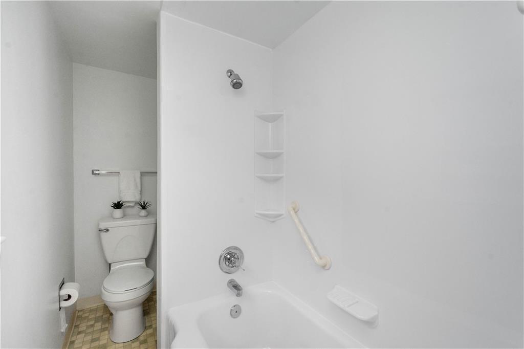 6611 Library Road South Park, PA 15129 - Photo 13 of 41 Gallery Image 13