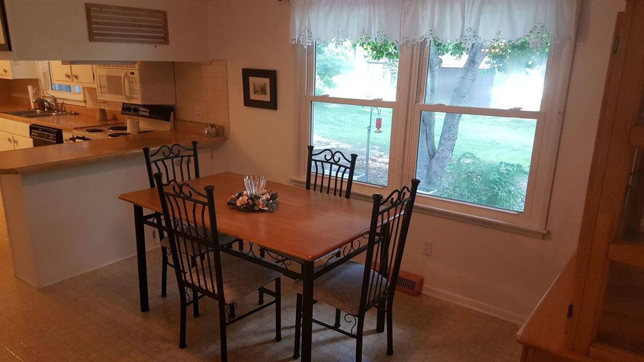218 McKenney Road Vincennes, IN 47591 - Photo 9 of 25 Gallery Image 9