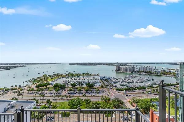 $6,250,000 | 33 South Palm Avenue, Unit 1701, Sarasota, FL 34236
