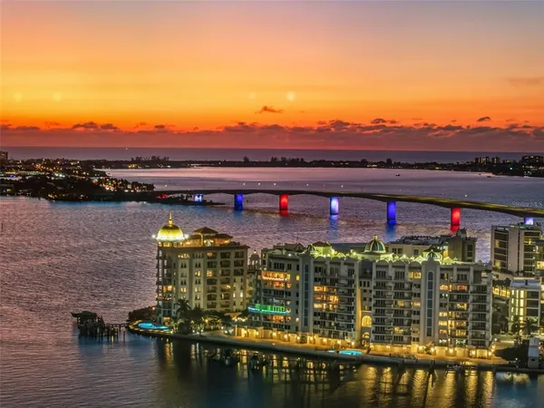 $6,250,000 | 33 South Palm Avenue, Unit 1701, Sarasota, FL 34236