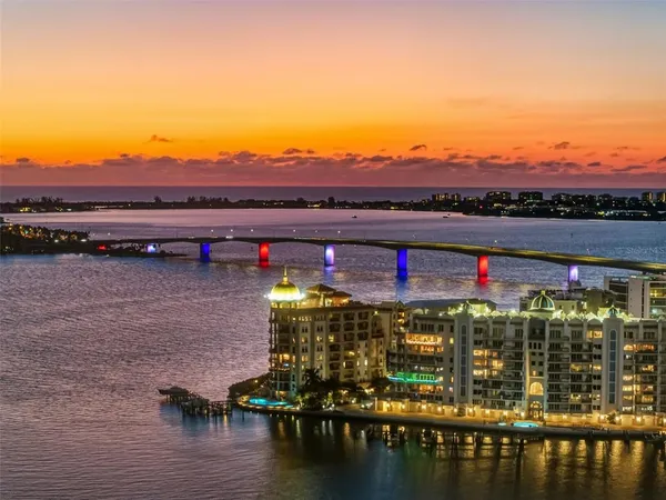 $6,250,000 | 33 South Palm Avenue, Unit 1701, Sarasota, FL 34236