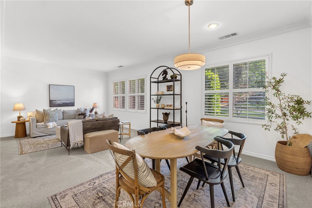 17089 Bluff Vista Court Riverside, CA 92503 - Photo 9 of 49