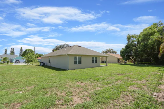 $2,900 | 2550 Southeast Rock Springs Drive, Port St. Lucie, FL 34952