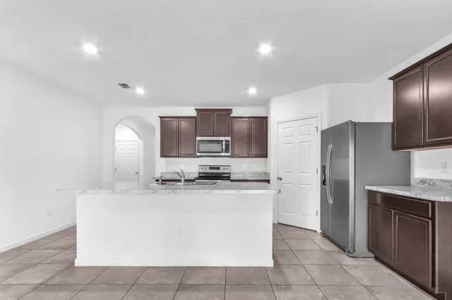 $2,900 | 2550 Southeast Rock Springs Drive, Port St. Lucie, FL 34952