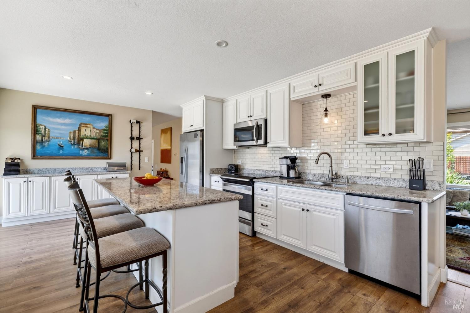 2226 Pimlico Way Santa Rosa, CA 95401 - Photo 5 of 40