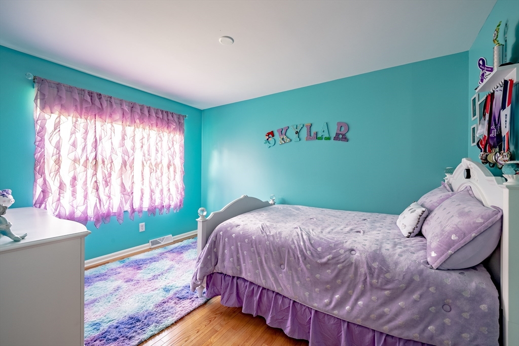 166 Hillside Road, Unit 7 Westfield, MA 01085 - Photo 14 of 22 Gallery Image 14