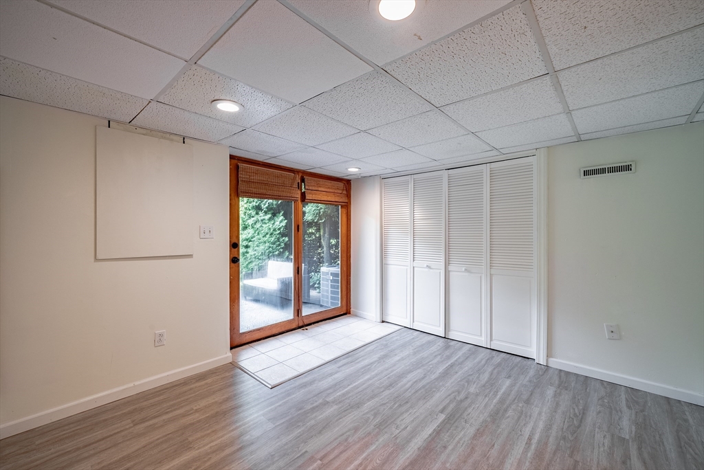166 Hillside Road, Unit 7 Westfield, MA 01085 - Photo 17 of 22 Gallery Image 17