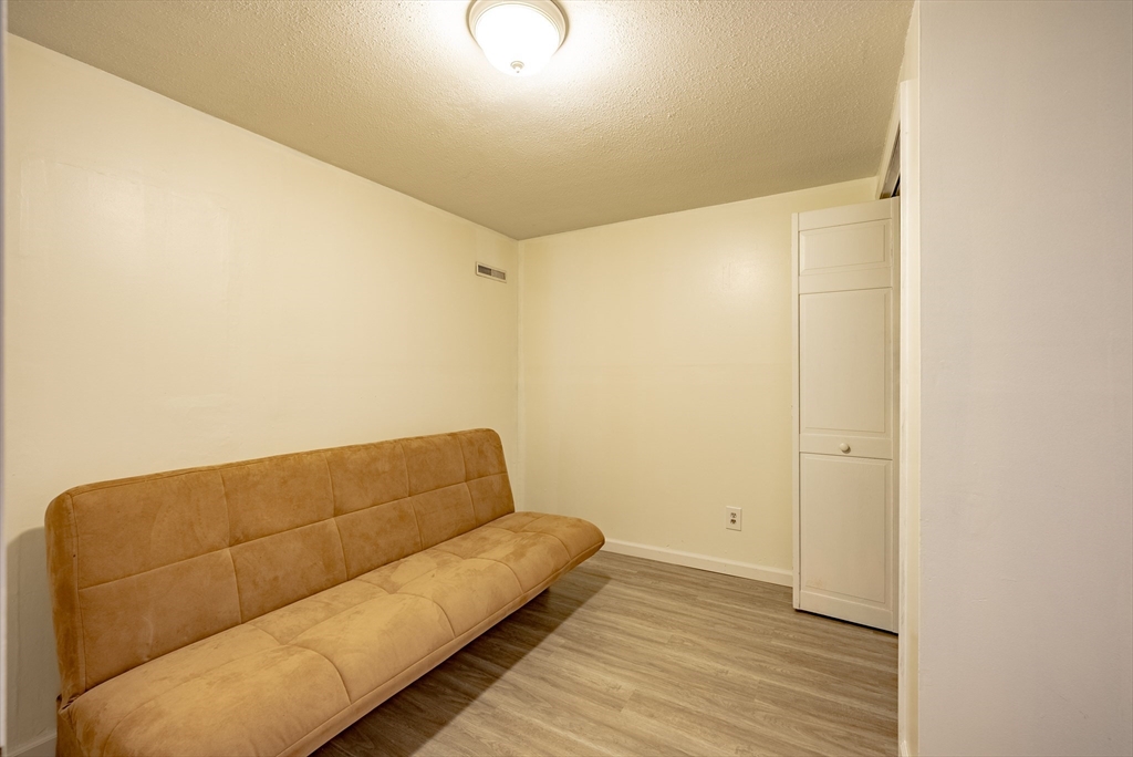 166 Hillside Road, Unit 7 Westfield, MA 01085 - Photo 20 of 22 Gallery Image 20