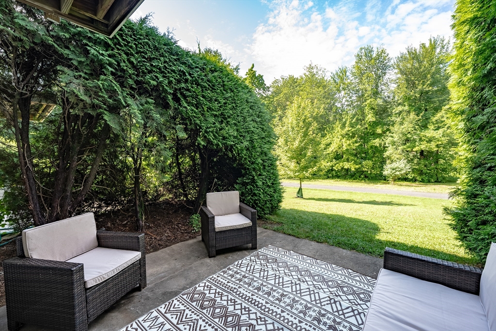 166 Hillside Road, Unit 7 Westfield, MA 01085 - Photo 21 of 22 Gallery Image 21