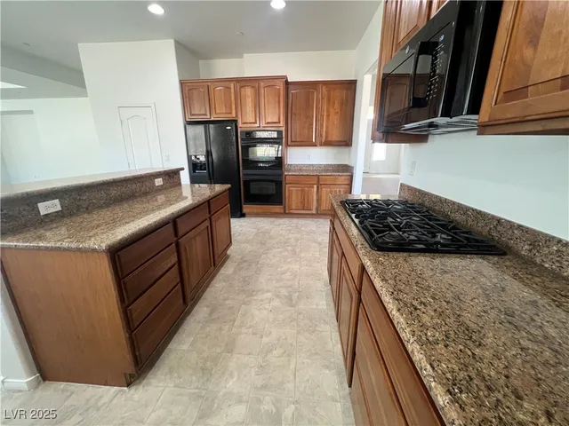 $2,495 | 1550 Midnight Cowboy Court, Las Vegas, NV 89110