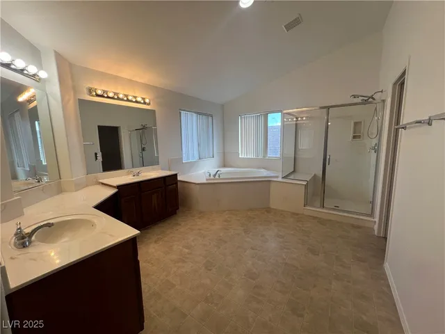 $2,495 | 1550 Midnight Cowboy Court, Las Vegas, NV 89110