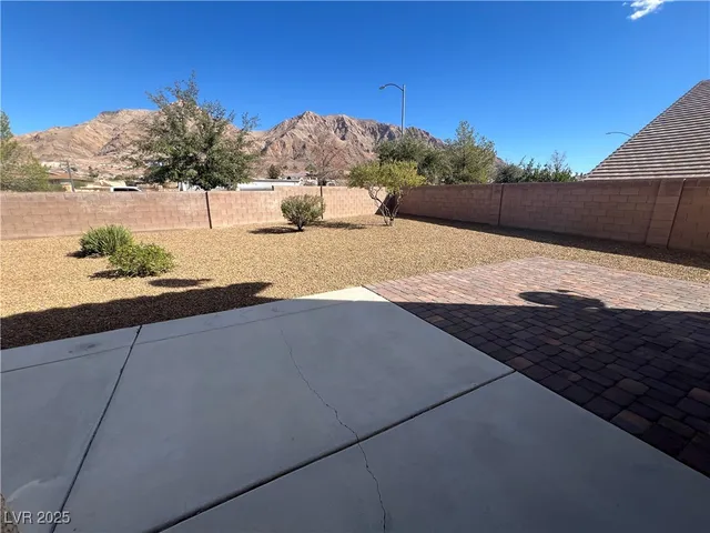 $2,495 | 1550 Midnight Cowboy Court, Las Vegas, NV 89110
