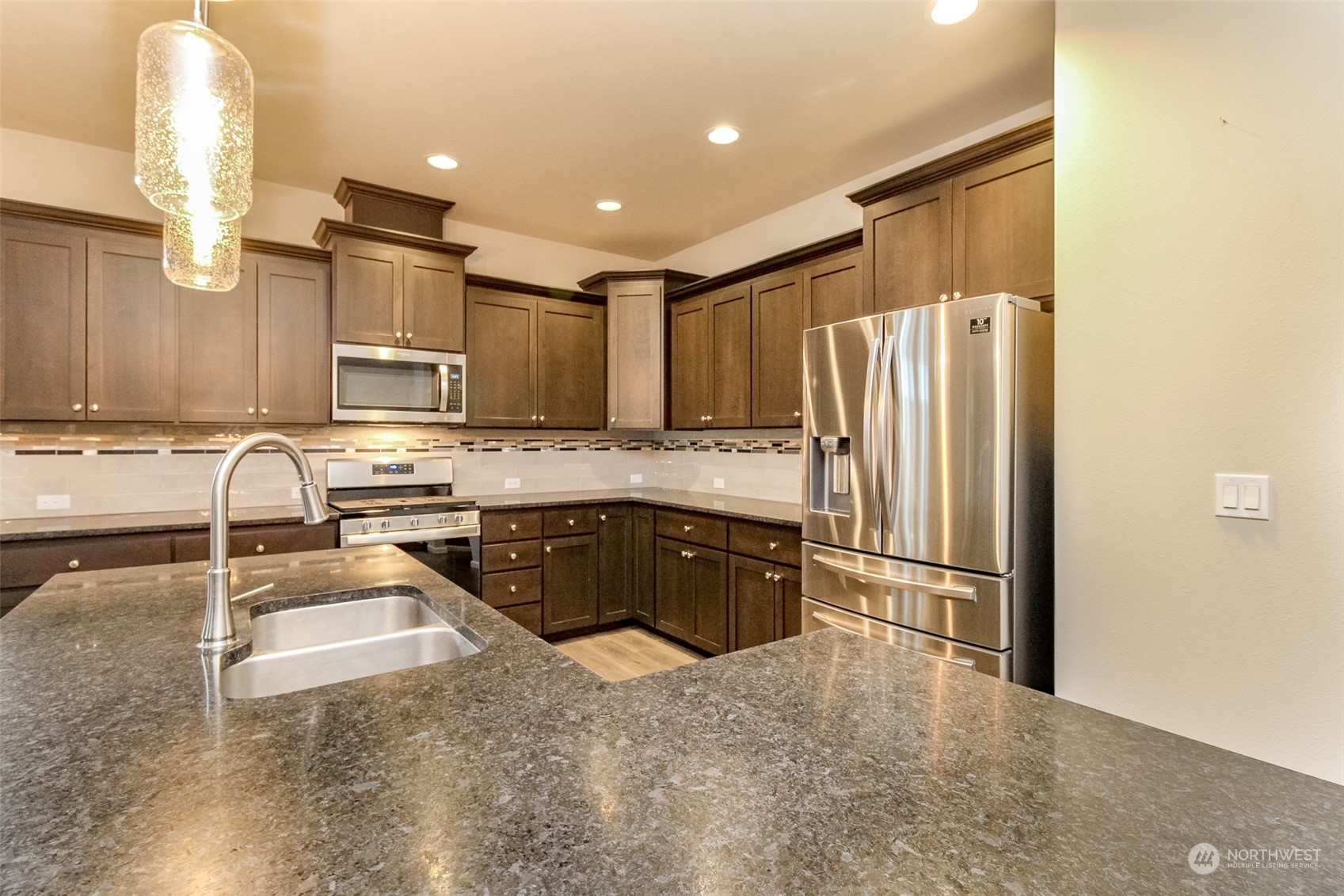 8317 52nd Avenue Northeast Lacey, WA 98516 - Photo 12 of 26