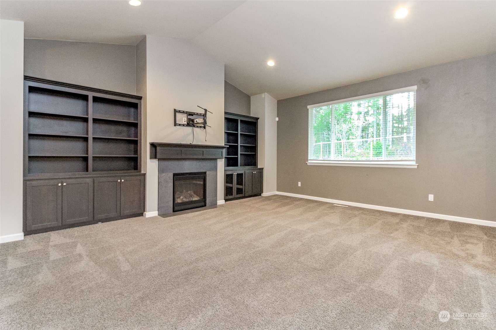 8317 52nd Avenue Northeast Lacey, WA 98516 - Photo 15 of 26