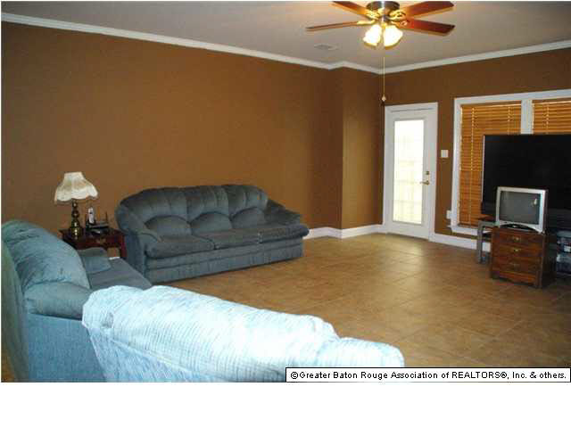 26720 Persimmon Road Walker, LA 70785 - Photo 8 of 22 Gallery Image 8