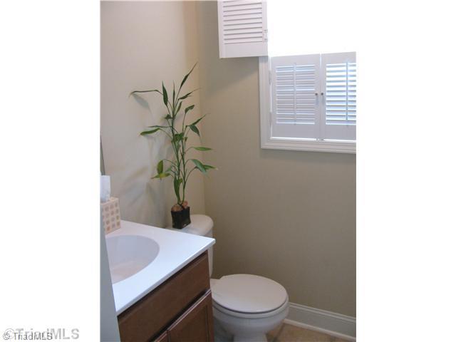 5018 Cobblestone Road Winston-Salem, NC 27106 - Photo 9 of 13 Other Bath. Half bath