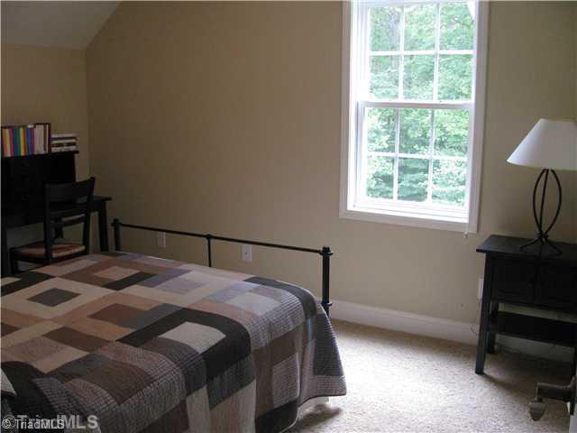 5018 Cobblestone Road Winston-Salem, NC 27106 - Photo 10 of 13 2nd Bedroom.
