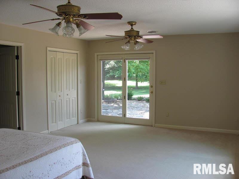 1020 Binkley Road Marion, IL 62959 - Photo 8 of 22
