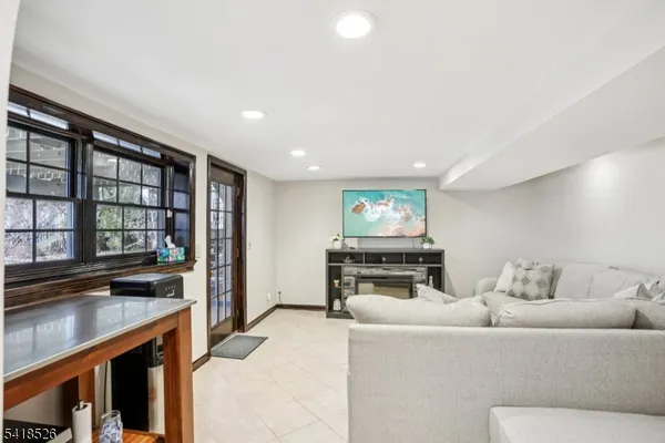 $674,000 | 27 Borman Drive, Wanaque, NJ 07465