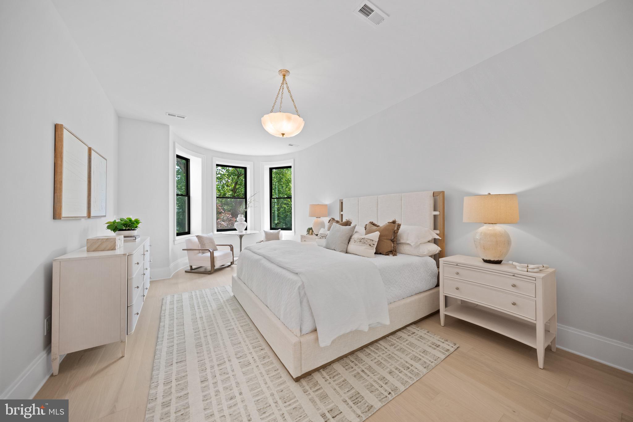 1834 16th Street Northwest Washington, DC 20009 - Photo 17 of 52 The primary suite, an absolute oasis