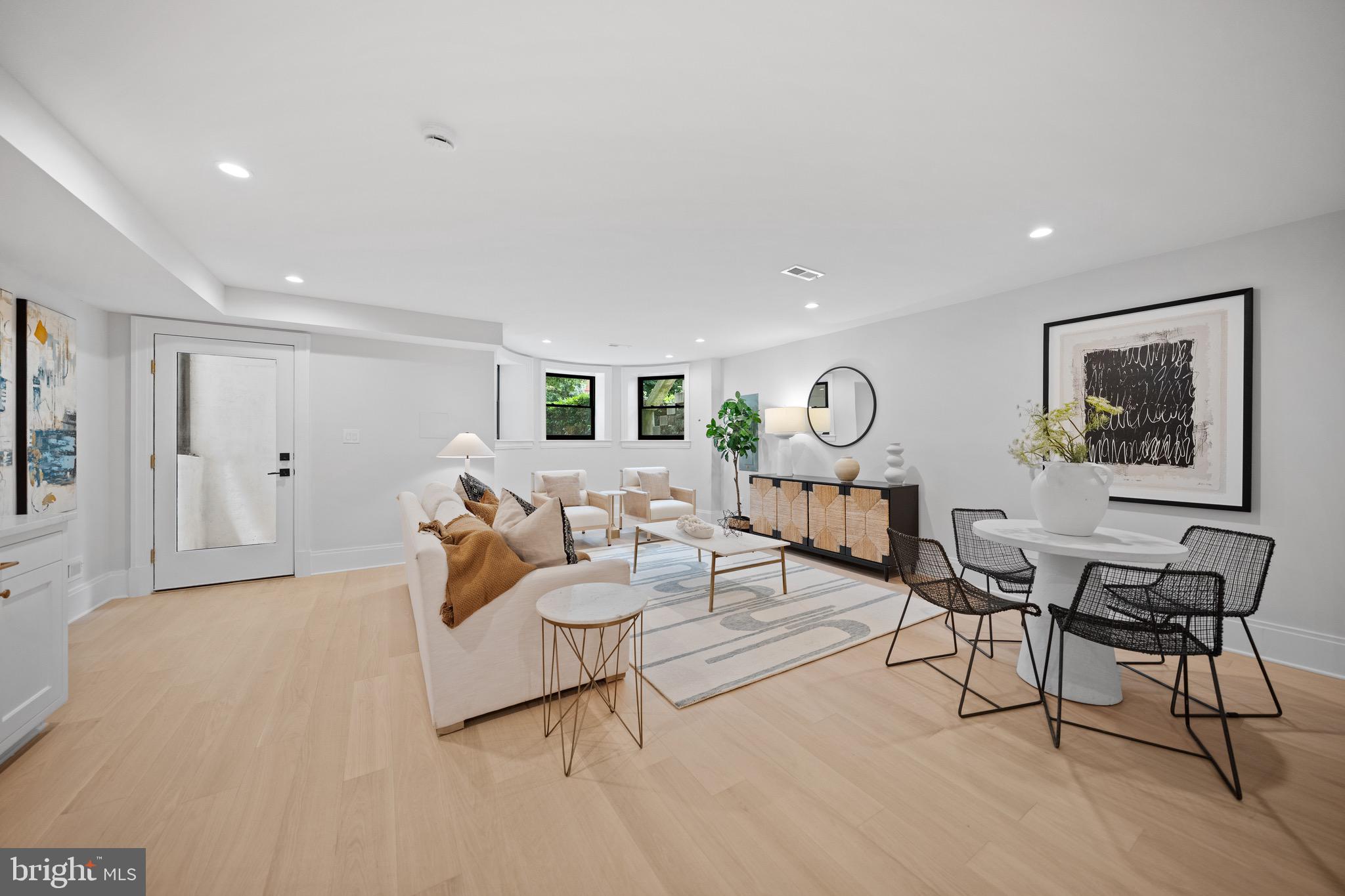 1834 16th Street Northwest Washington, DC 20009 - Photo 44 of 52 Front entry for easy conversion if desired