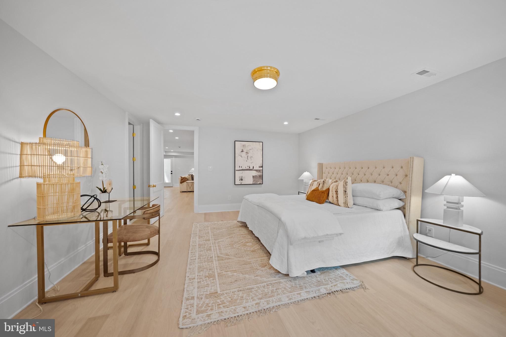 1834 16th Street Northwest Washington, DC 20009 - Photo 48 of 52 Spacious, luxurious bedroom suite