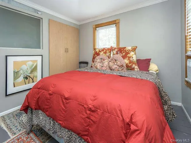 $899,000 | 171 8th Avenue, Sea Cliff, NY 11579