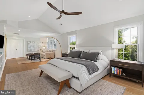 $2,600,000 | 7009 Symphony Court, McLean, VA 22101