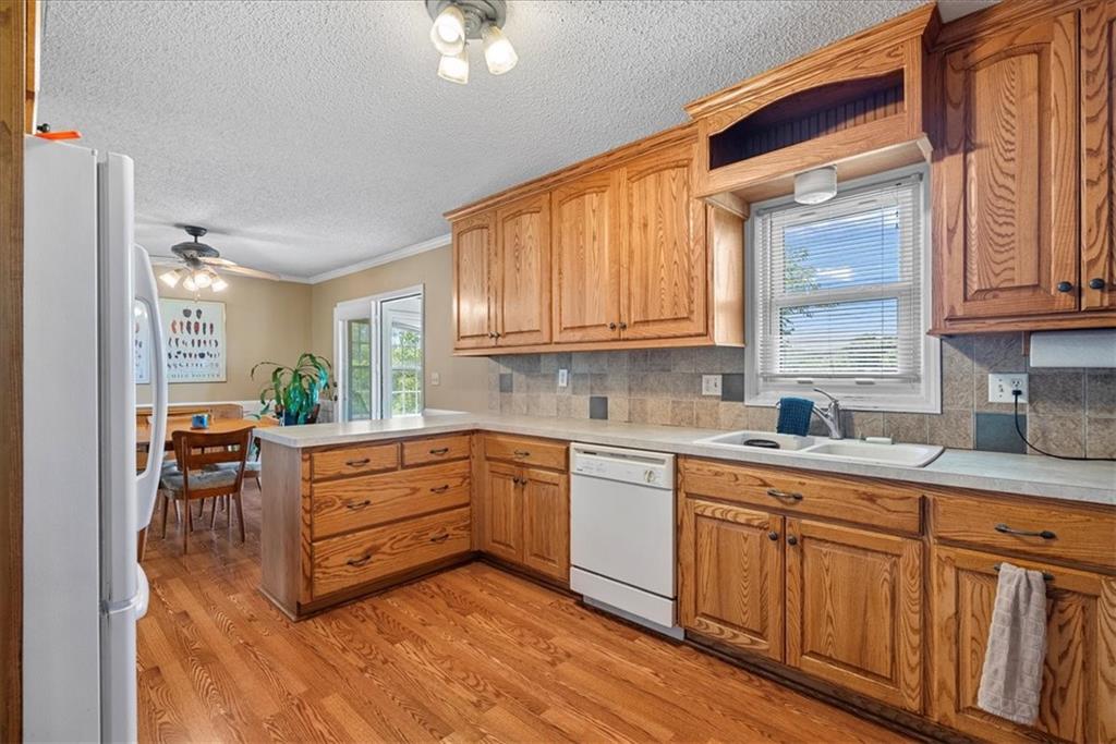 25204 South Blinker Light Road Harrisonville, MO 64701 - Photo 18 of 36