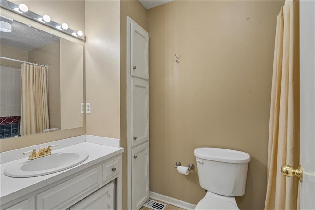 25204 South Blinker Light Road Harrisonville, MO 64701 - Photo 24 of 36