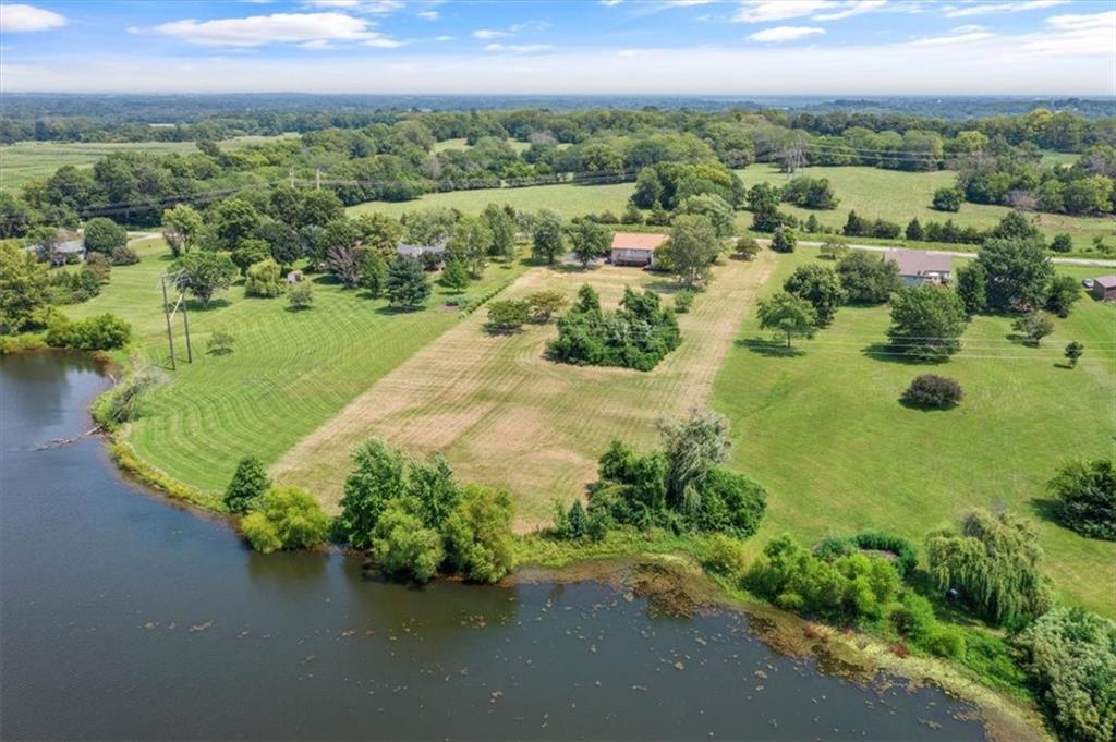 25204 South Blinker Light Road Harrisonville, MO 64701 - Photo 3 of 36