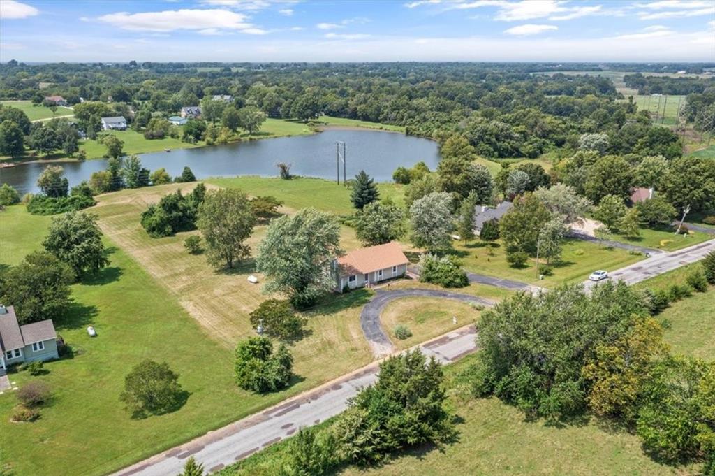 25204 South Blinker Light Road Harrisonville, MO 64701 - Photo 35 of 36