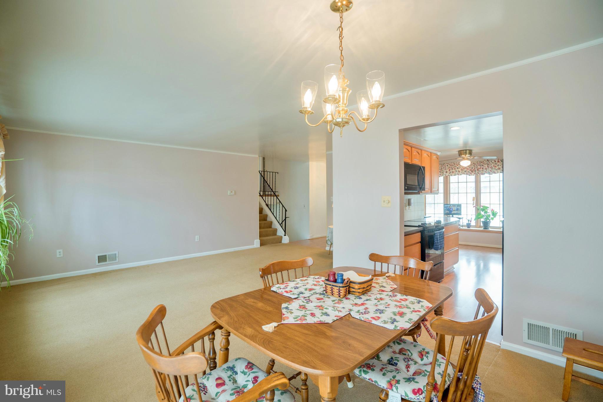 6224 Roblynn Road Laurel, MD 20707 - Photo 5 of 24 Dining Room