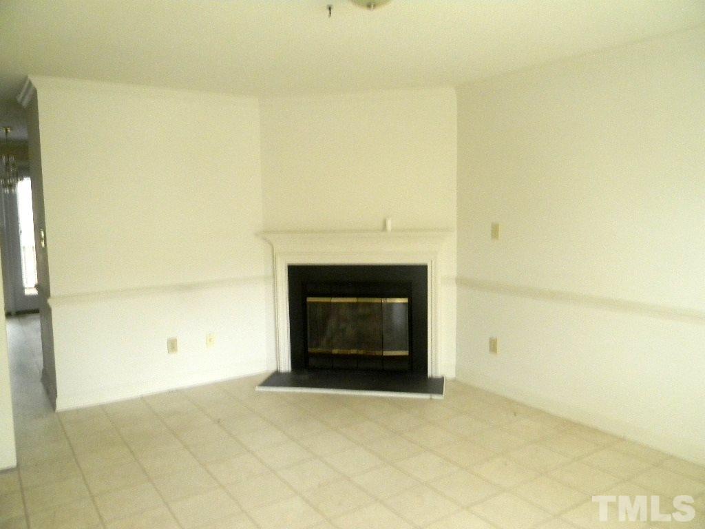 1268 Shadowbark Court Raleigh, NC 27603 - Photo 2 of 9