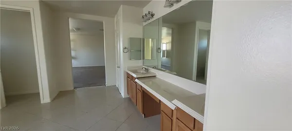 $3,100 | 7728 Villa De La Paz Avenue, Las Vegas, NV 89131