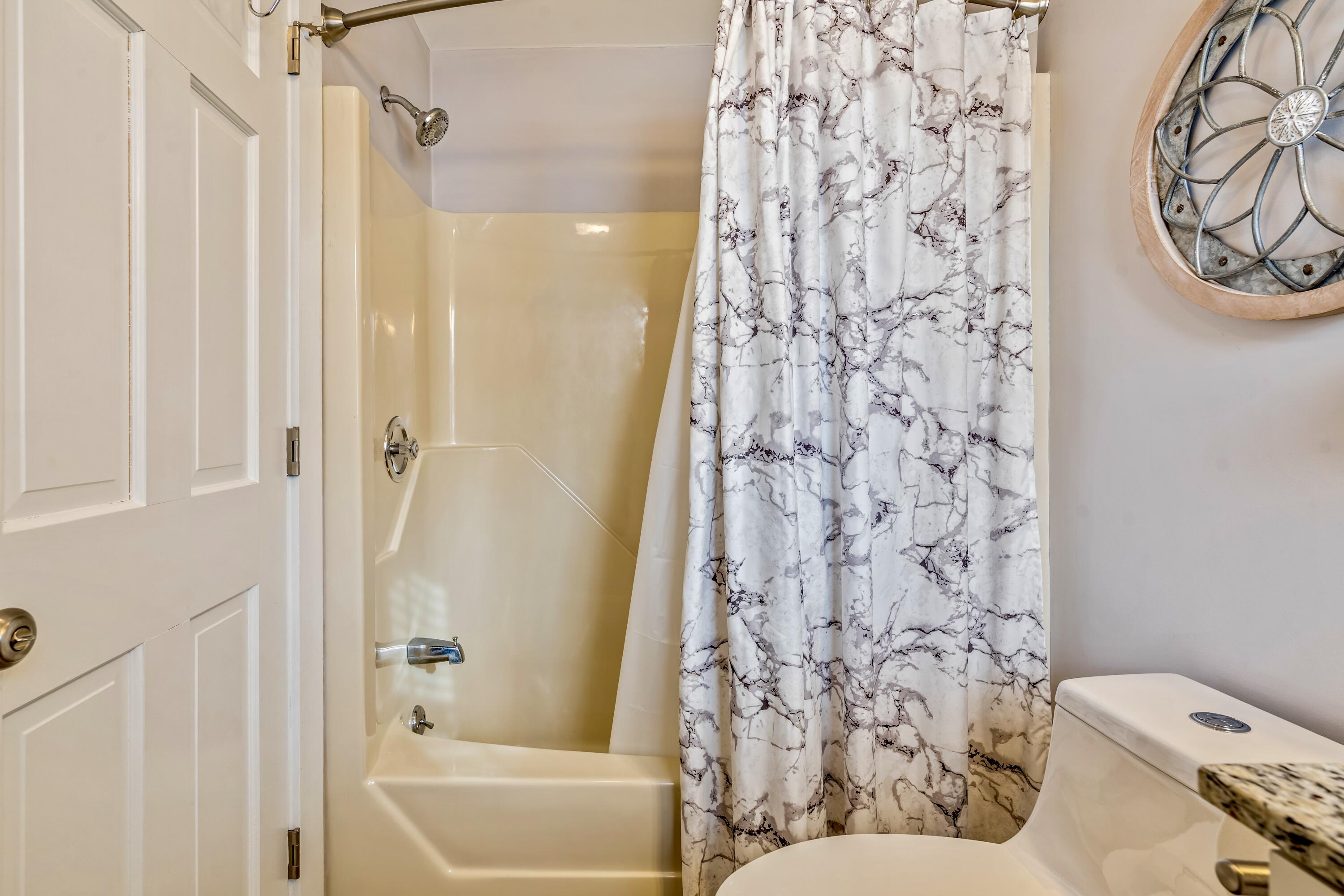 29 Winsor Green Road, Unit 29 Naples, ME 04055 - Photo 24 of 63 Full Bath 2