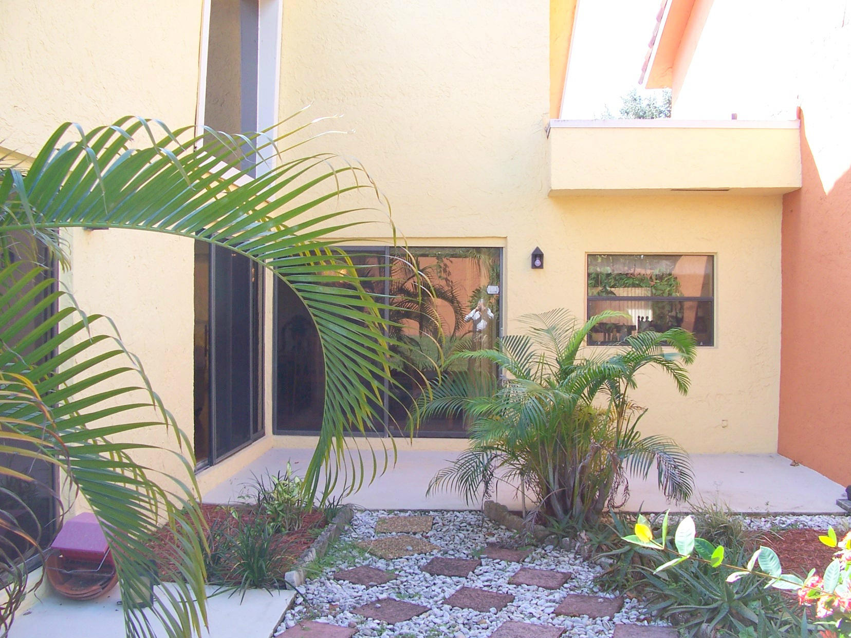 6130 Aloma Lane Boca Raton, FL 33433 - Photo 21 of 25 View of Patio from Yard
