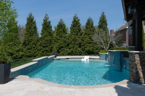 $1,899,900 | 1833 Bronwyn Court, Brentwood, TN 37027