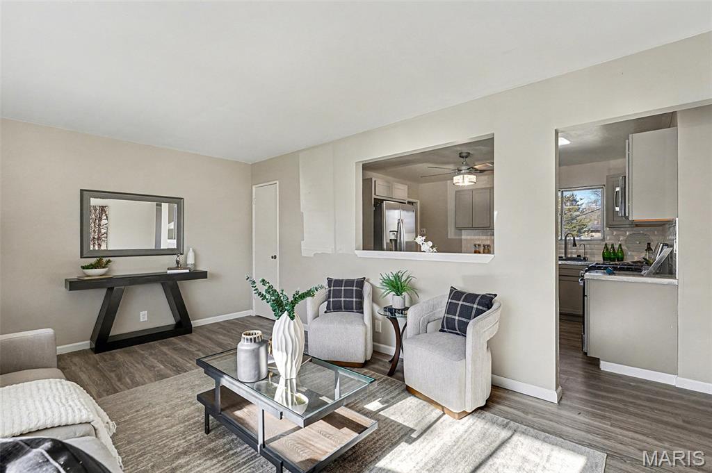 1663 Maldon Lane St. Louis, MO 63136 - Photo 5 of 21