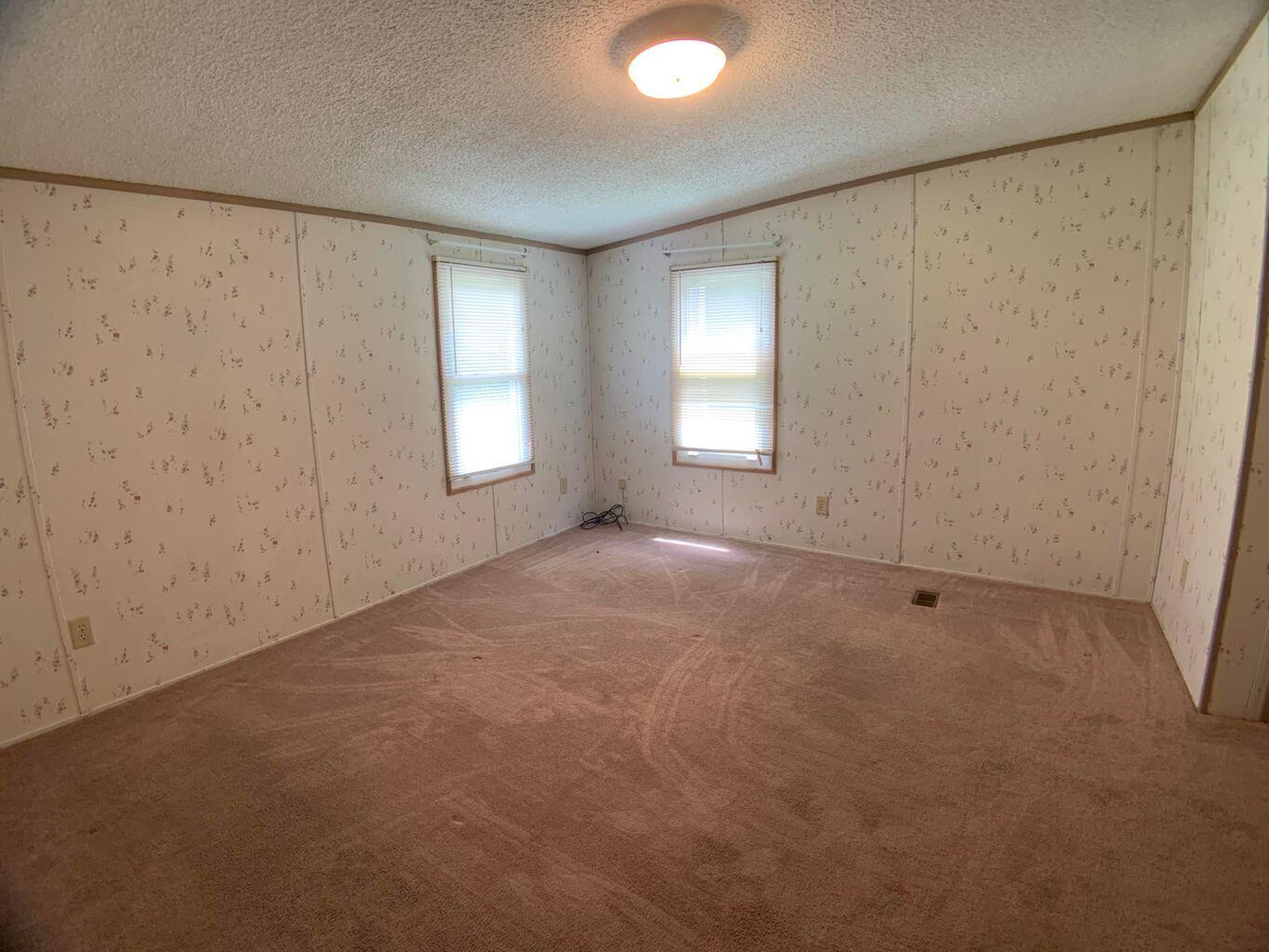8652 Mitchell Road Adams Run, SC 29426 - Photo 5 of 10 20200713231926758611000000-o