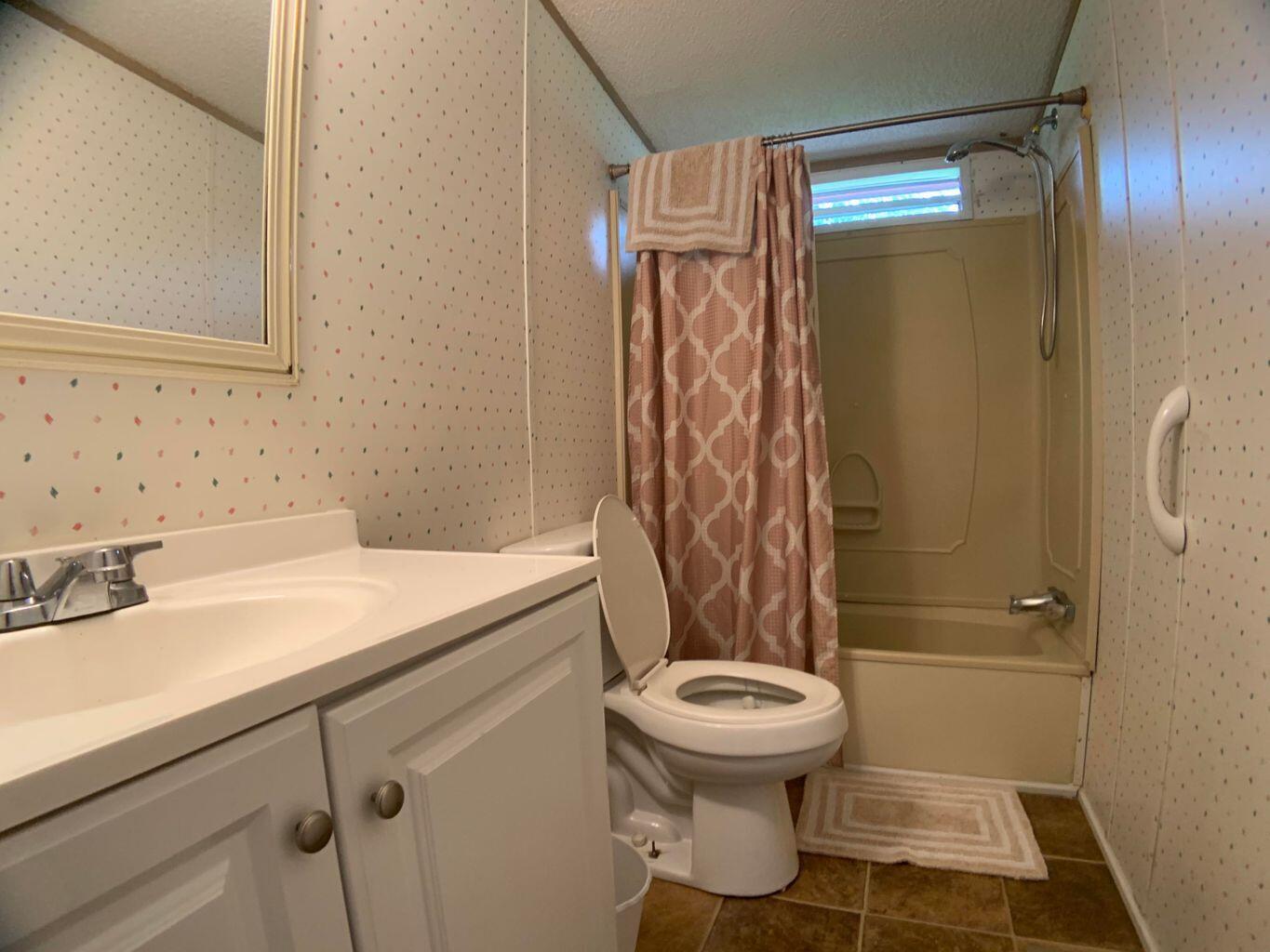 8652 Mitchell Road Adams Run, SC 29426 - Photo 7 of 10 20200713231933650625000000-o