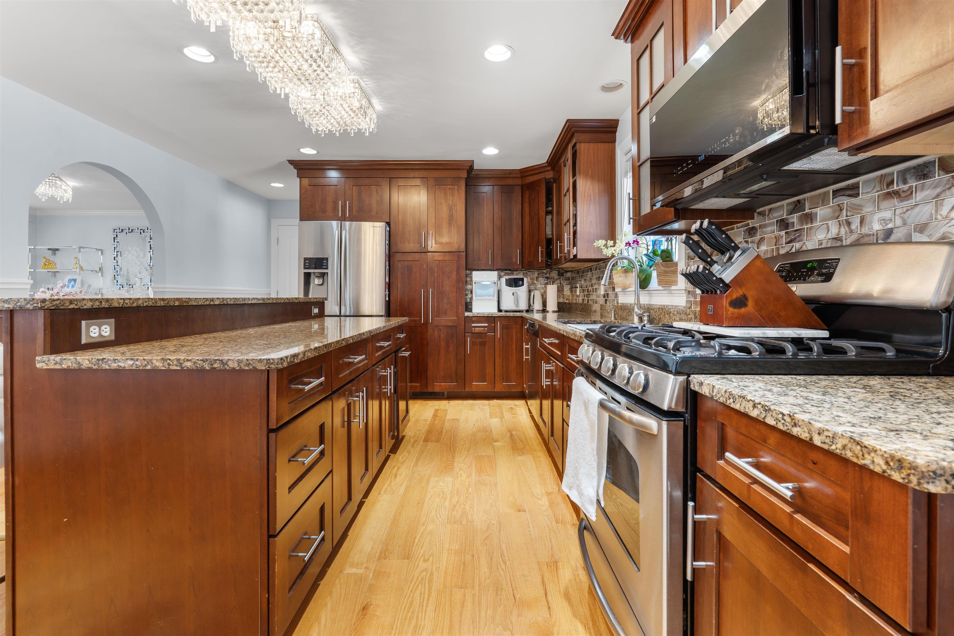 10 Evelyn Road Salem, NH 03079 - Photo 14 of 50