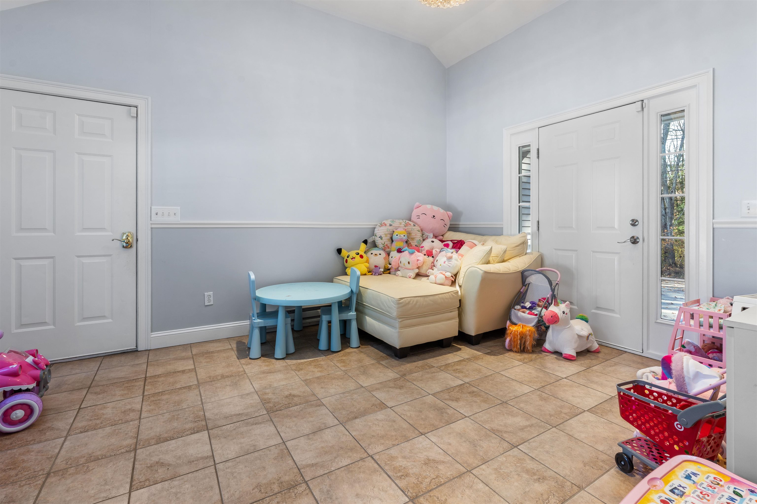 10 Evelyn Road Salem, NH 03079 - Photo 20 of 50