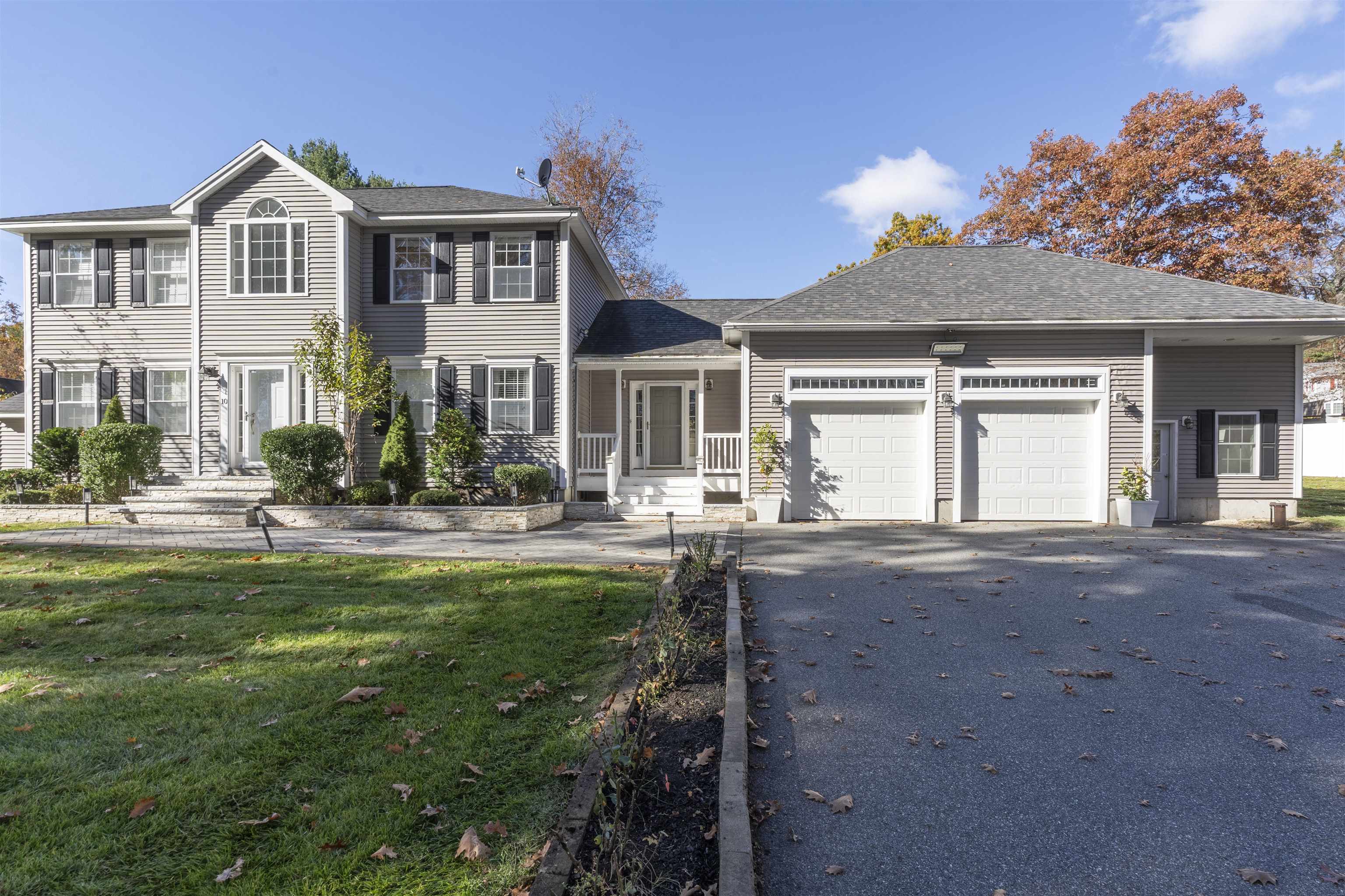 10 Evelyn Road Salem, NH 03079 - Photo 2 of 50