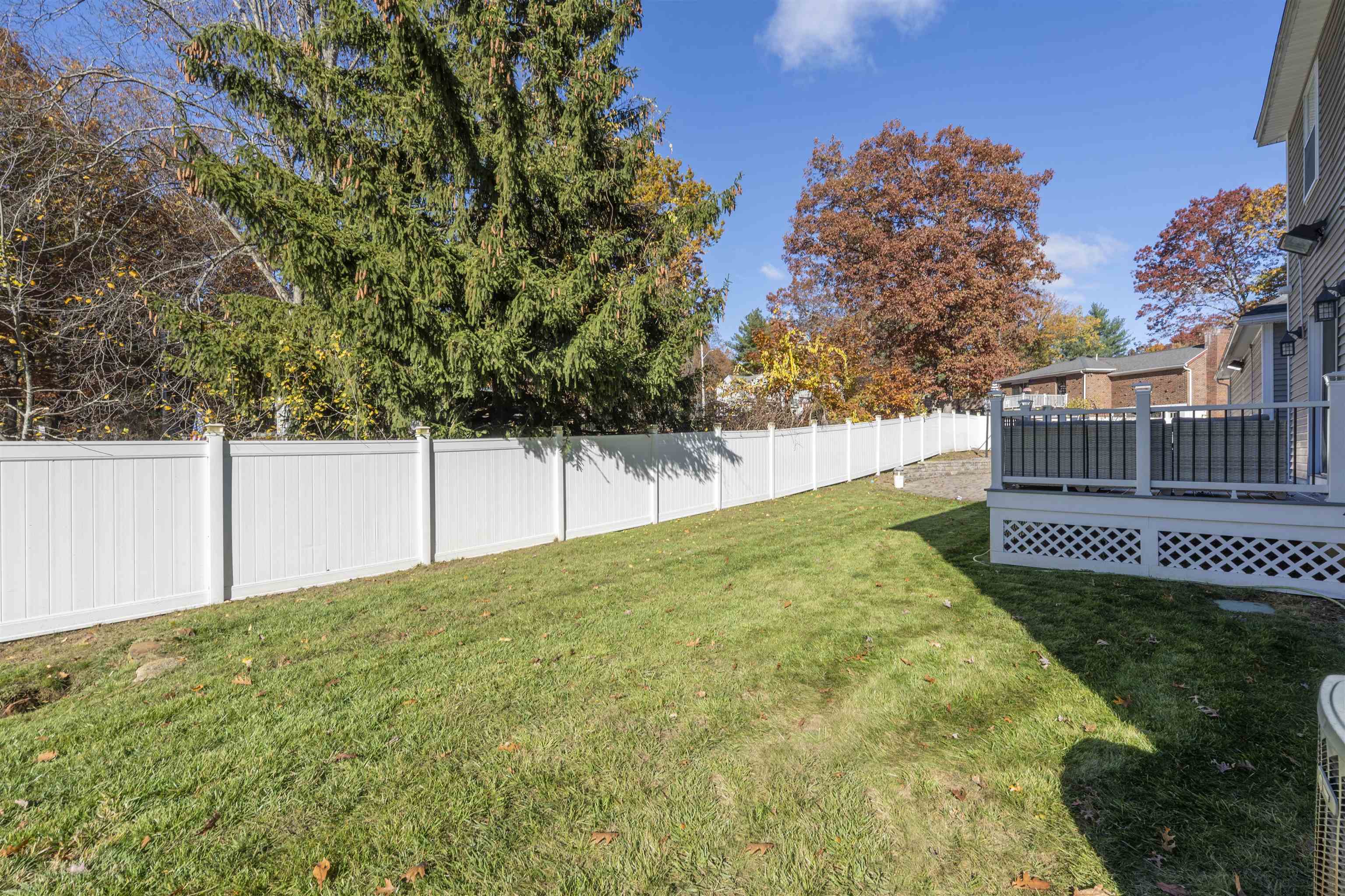 10 Evelyn Road Salem, NH 03079 - Photo 45 of 50