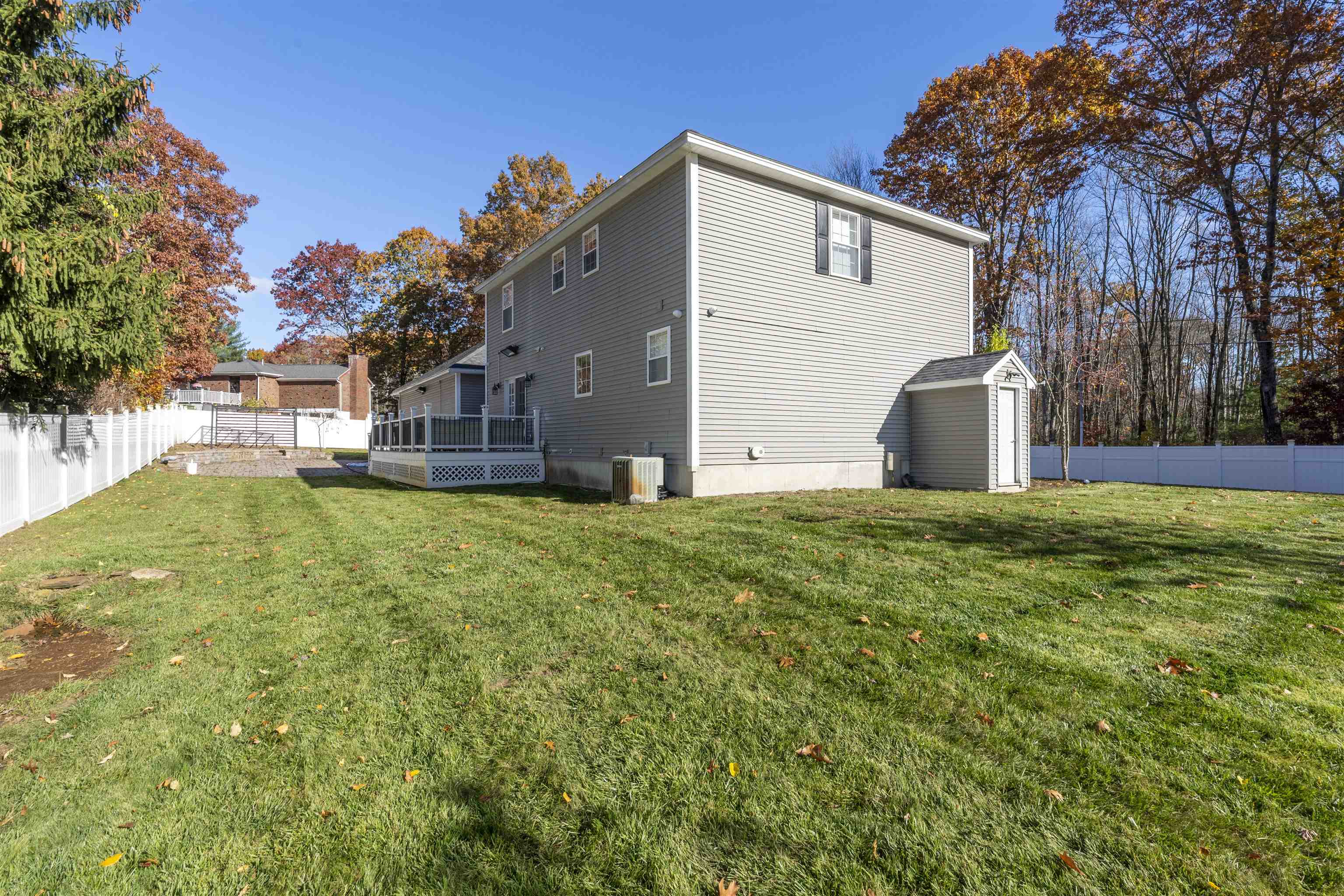 10 Evelyn Road Salem, NH 03079 - Photo 46 of 50