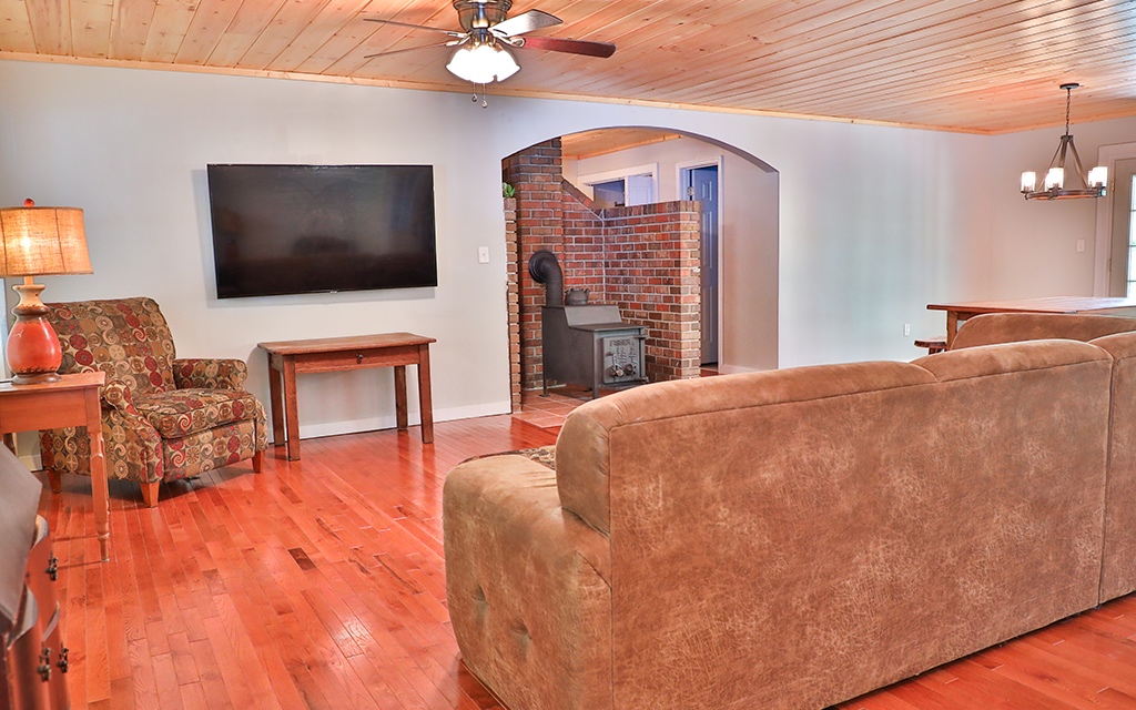 562 New Hope Club Road Ellijay, GA 30540 - Photo 3 of 4 Additional View